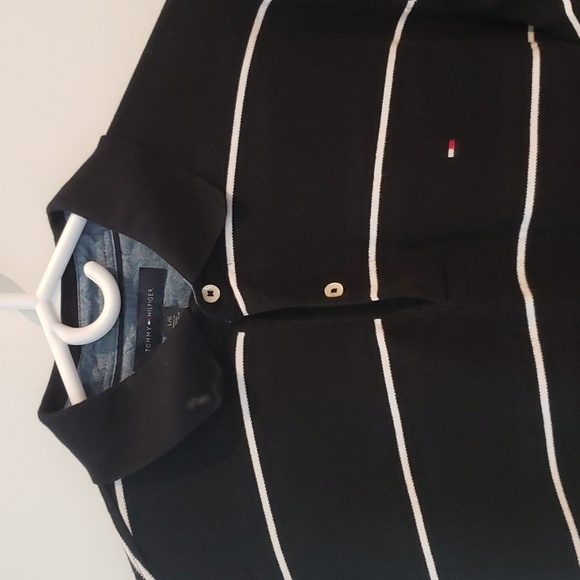 Tommy Hilfiger Men's Polo Top Black stripes Size Large 100% Cotton - Picture 3 of 11